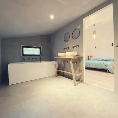 Appartement Dans Un Domaine Viticole *
